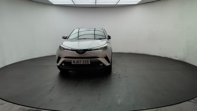 2025 Toyota C-hr