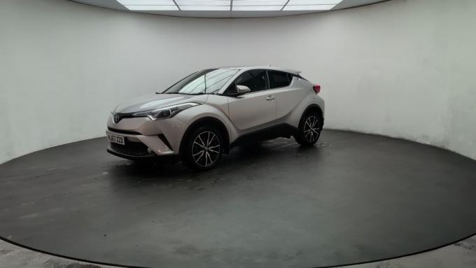 2025 Toyota C-hr