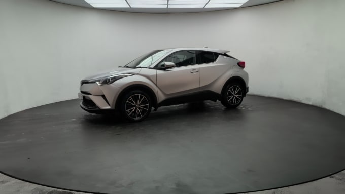 2025 Toyota C-hr