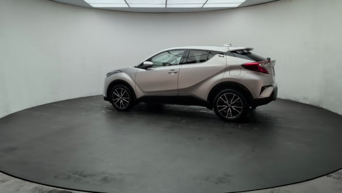 2025 Toyota C-hr