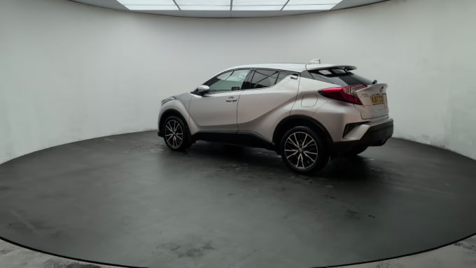 2025 Toyota C-hr