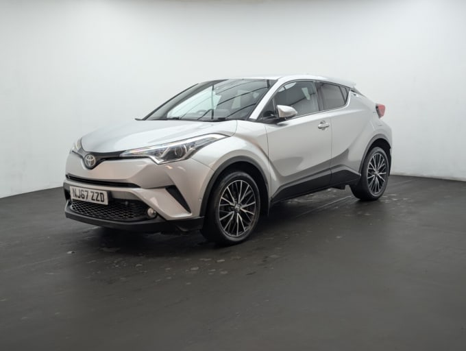 2025 Toyota C-hr