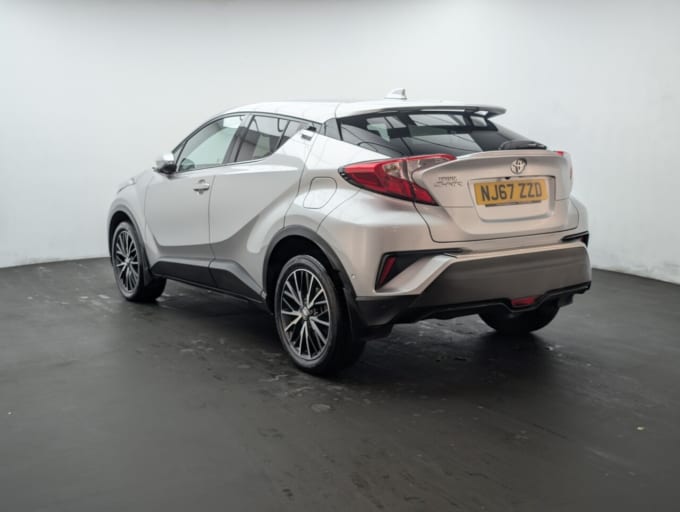 2025 Toyota C-hr