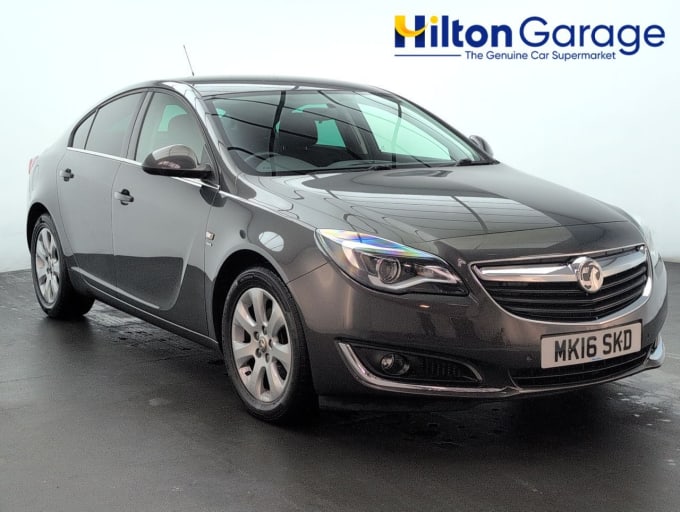 2025 Vauxhall Insignia
