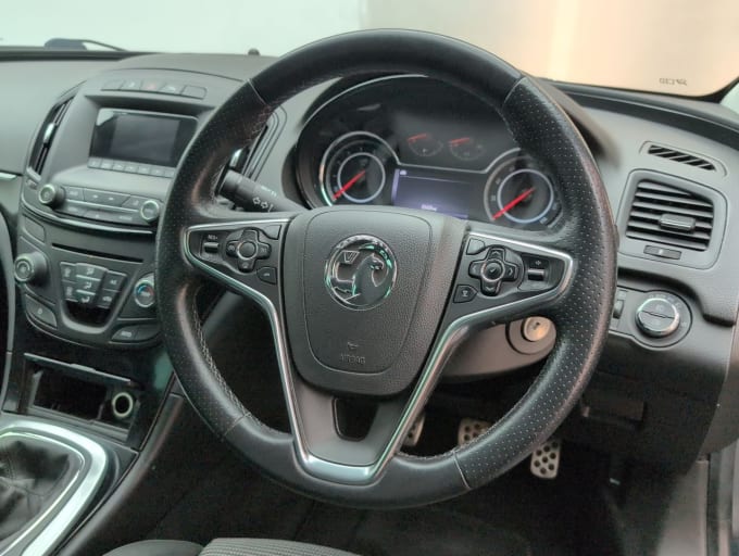 2025 Vauxhall Insignia