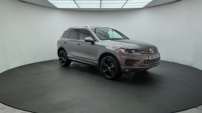 2025 Volkswagen Touareg