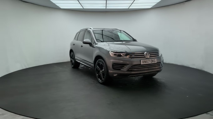 2025 Volkswagen Touareg