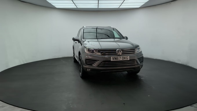 2025 Volkswagen Touareg