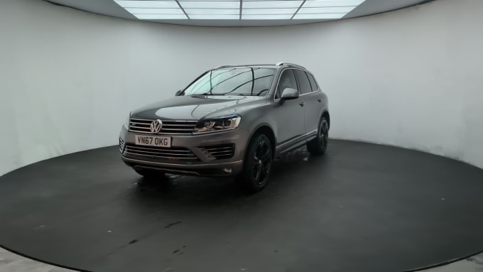 2025 Volkswagen Touareg