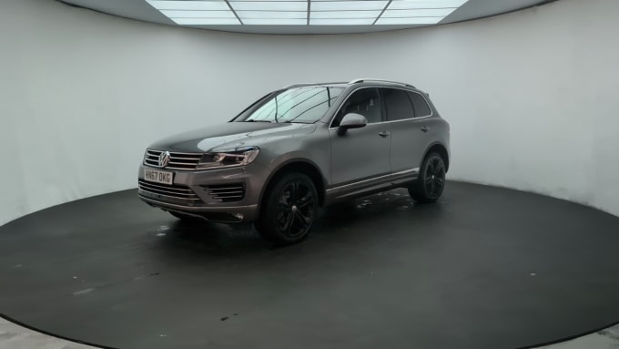 2025 Volkswagen Touareg