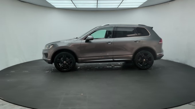 2025 Volkswagen Touareg