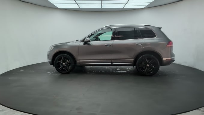 2025 Volkswagen Touareg
