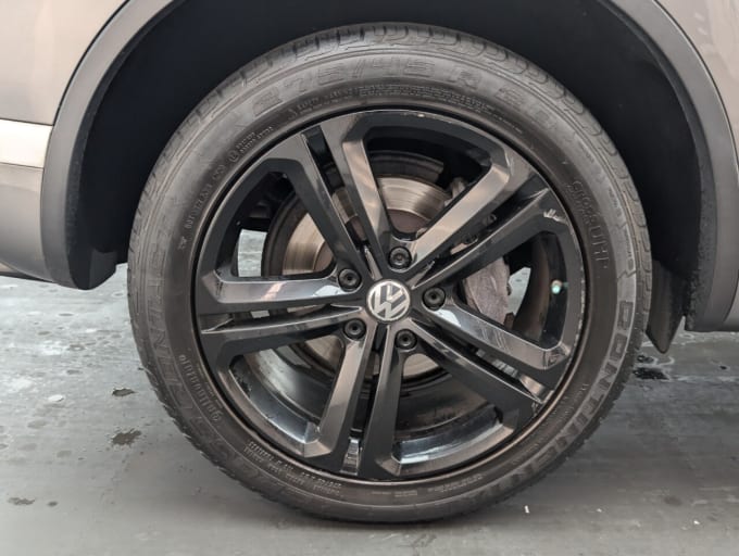 2025 Volkswagen Touareg