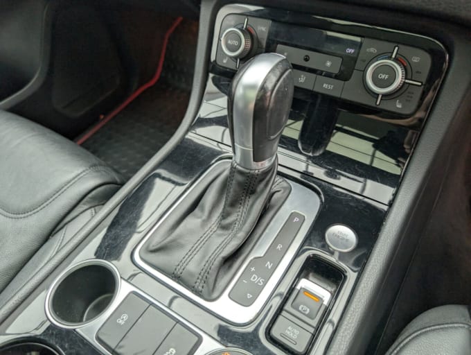 2025 Volkswagen Touareg