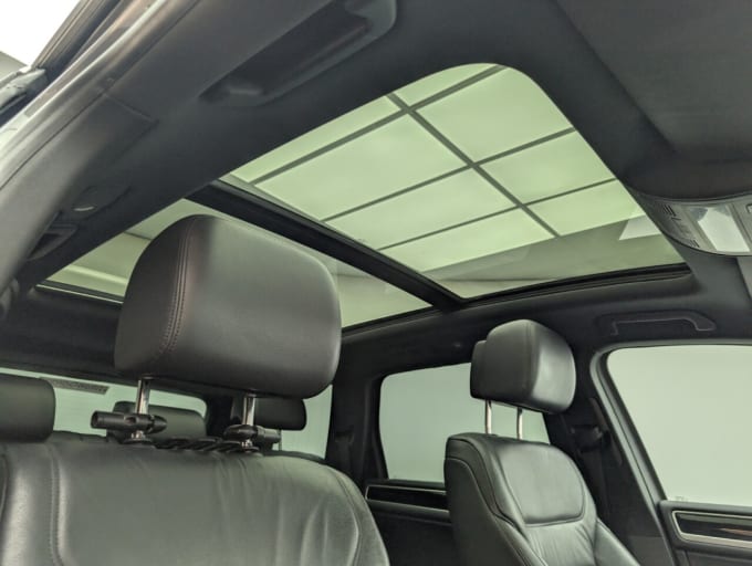 2025 Volkswagen Touareg