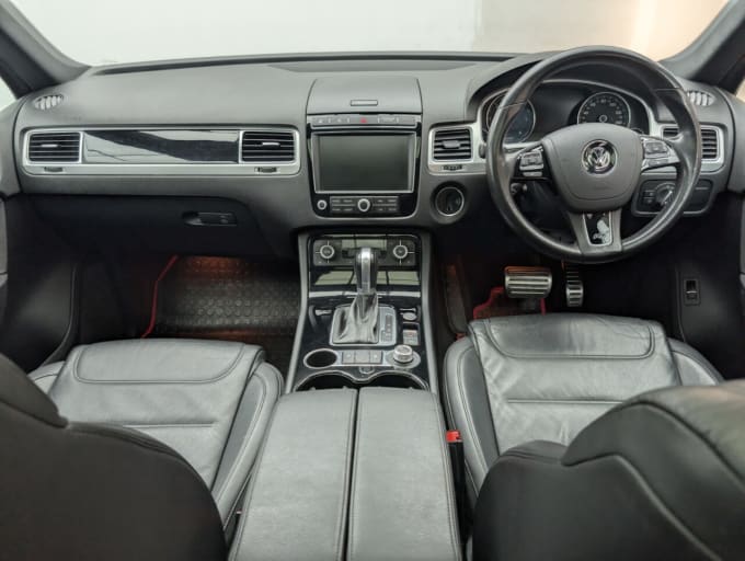 2025 Volkswagen Touareg