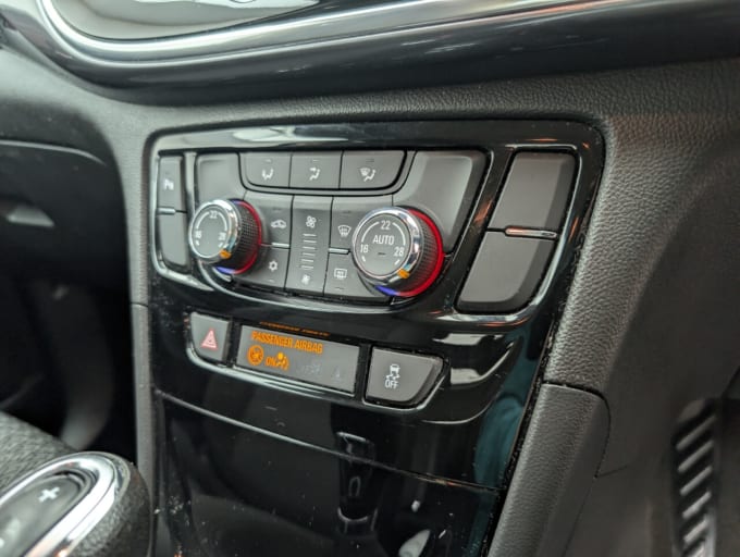 2018 Vauxhall Mokka X