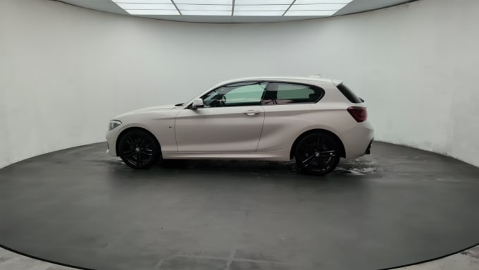 2025 BMW 1 Series