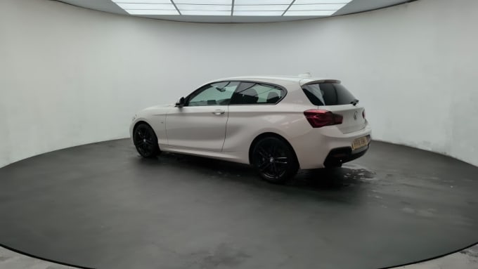 2025 BMW 1 Series