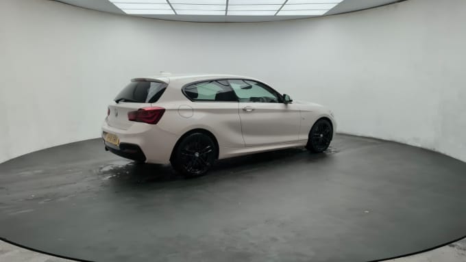 2025 BMW 1 Series