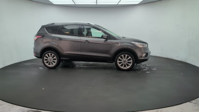 2025 Ford Kuga