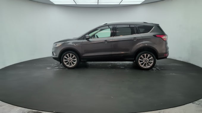 2025 Ford Kuga