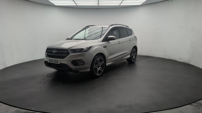 2025 Ford Kuga