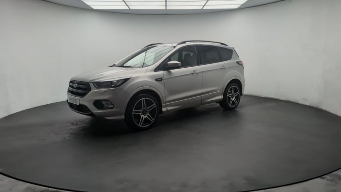 2025 Ford Kuga