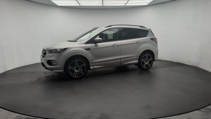 2025 Ford Kuga