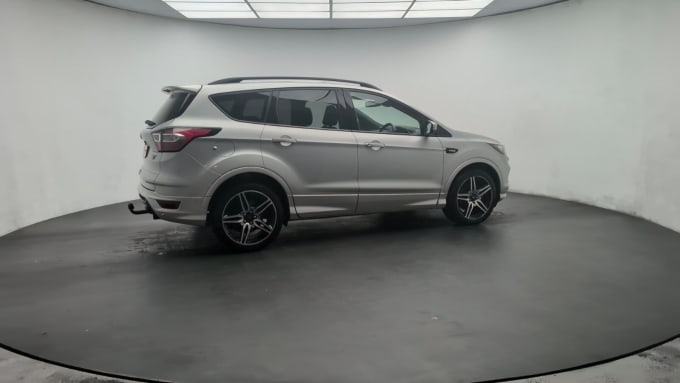 2025 Ford Kuga