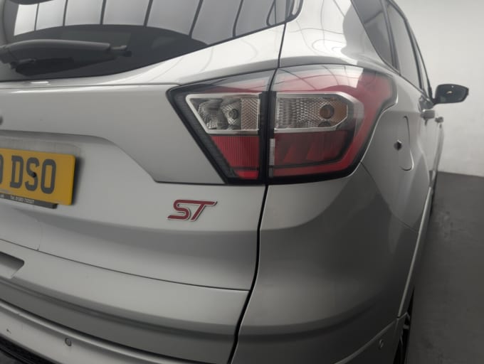 2025 Ford Kuga