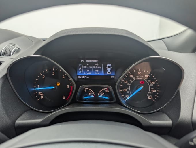 2025 Ford Kuga