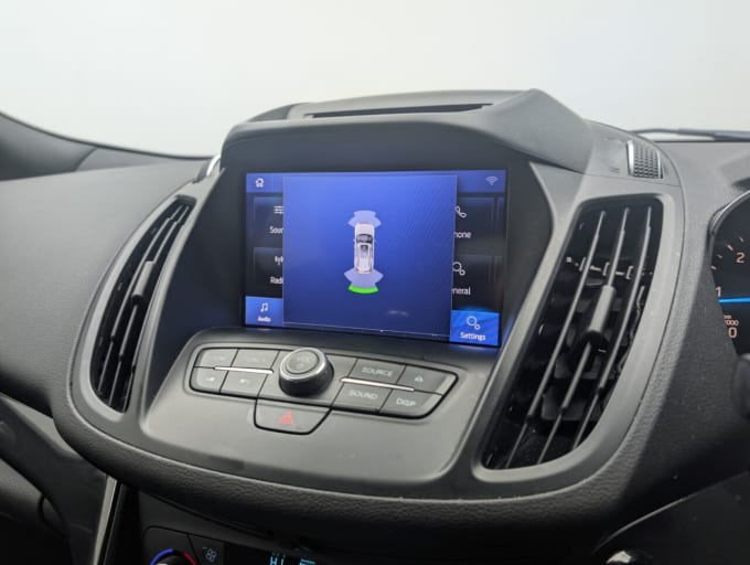 2025 Ford Kuga