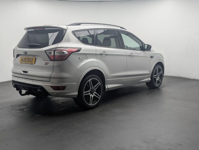 2025 Ford Kuga