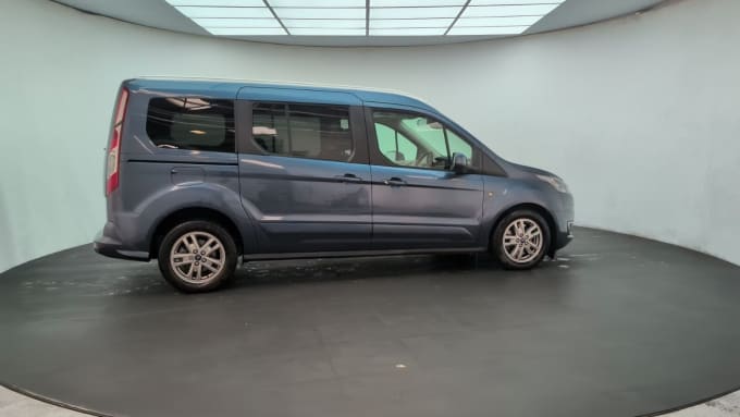 2025 Ford Grand Tourneo Connect