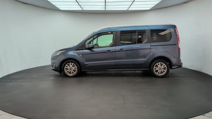 2025 Ford Grand Tourneo Connect