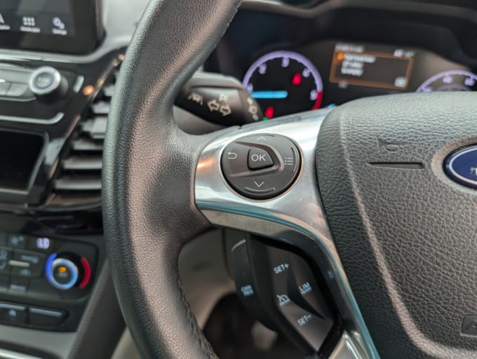 2025 Ford Grand Tourneo Connect