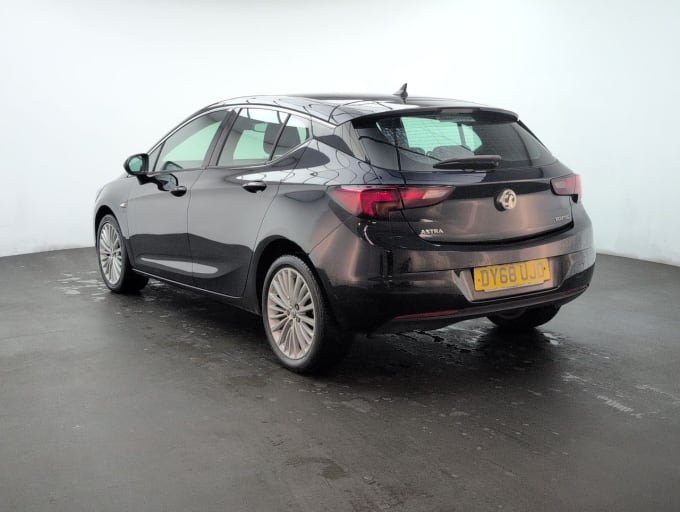 2025 Vauxhall Astra