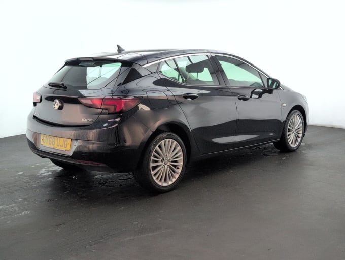 2025 Vauxhall Astra