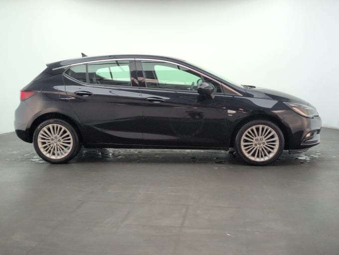 2025 Vauxhall Astra