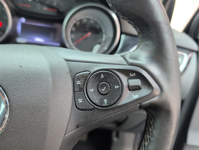 2025 Vauxhall Astra