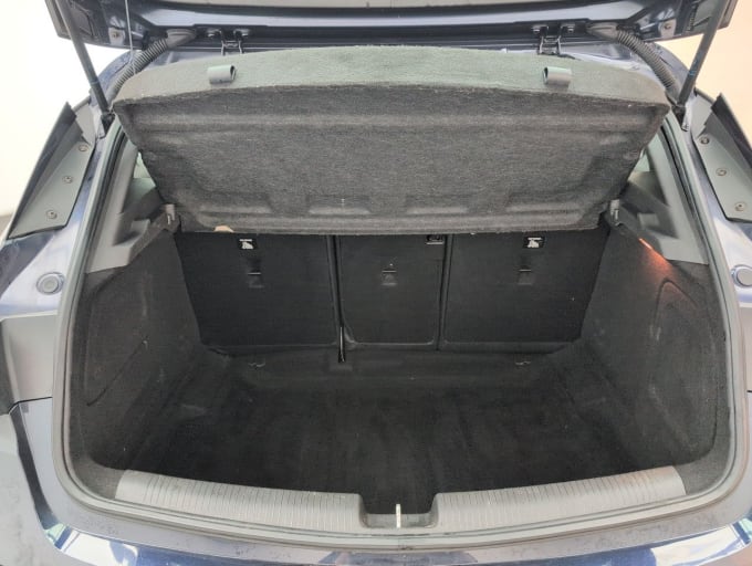 2025 Vauxhall Astra