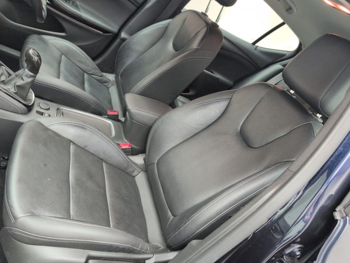 2025 Vauxhall Astra