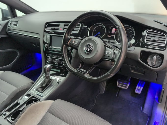 2025 Volkswagen Golf