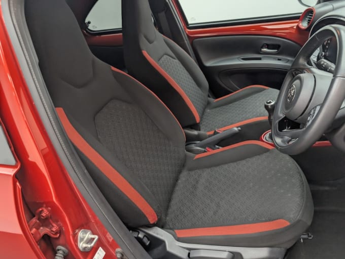 2025 Toyota Aygo X