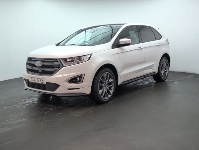 2025 Ford Edge