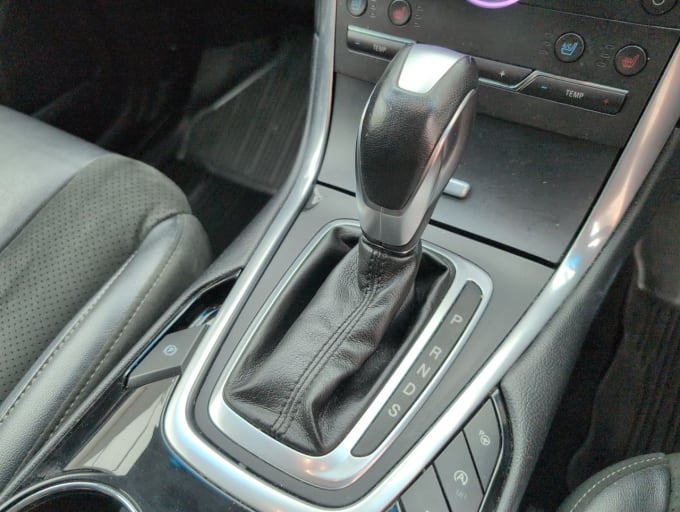 2025 Ford Edge