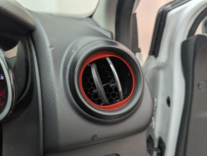 2025 Renault Clio