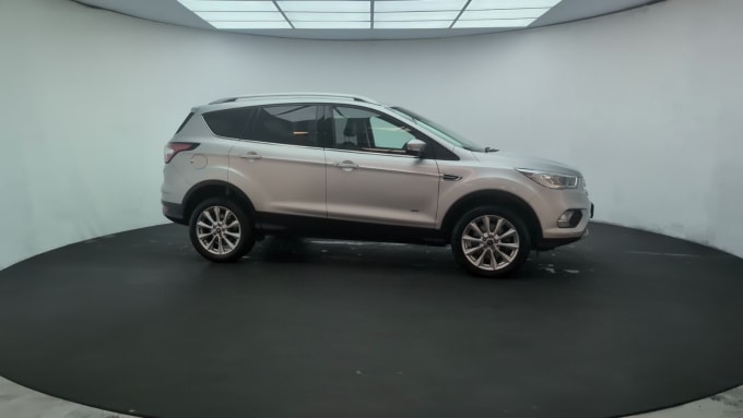 2025 Ford Kuga