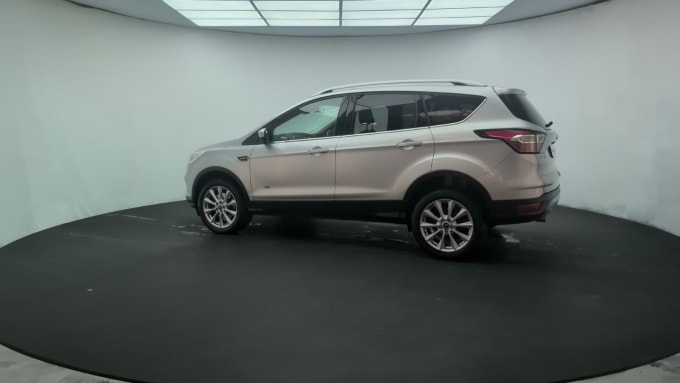 2025 Ford Kuga